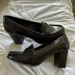Women's Dress Shoes